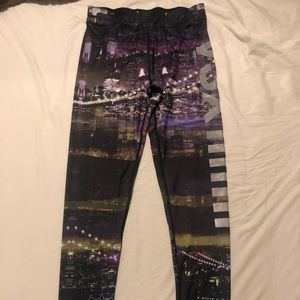 Victoria Secret Cityscape Leggings Limited Edition